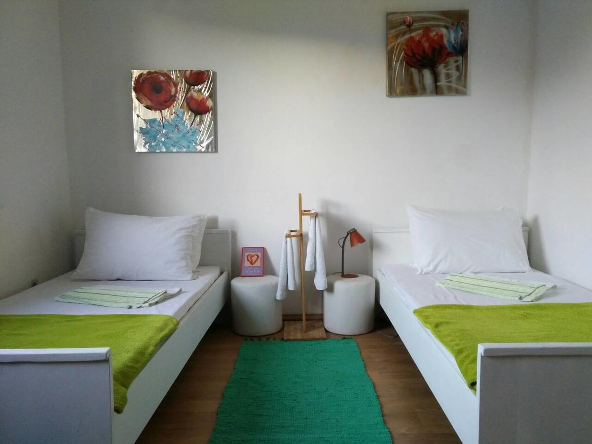 House Orange Apartments Херцег Нови Екстериор снимка